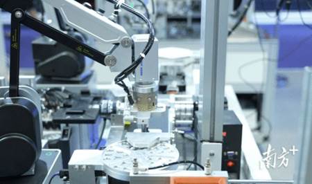 深圳高端制造增速明顯：工業機器人產量比增近8成
