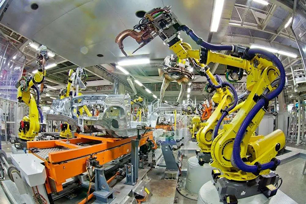 2021年中国工业机器人行业运行情况总结及2022年行业走势预测